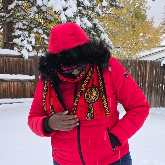 PHOEBE - Winter Scarf - Picture 4 of 6